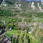 Spacious lot to build in beautiful Vail