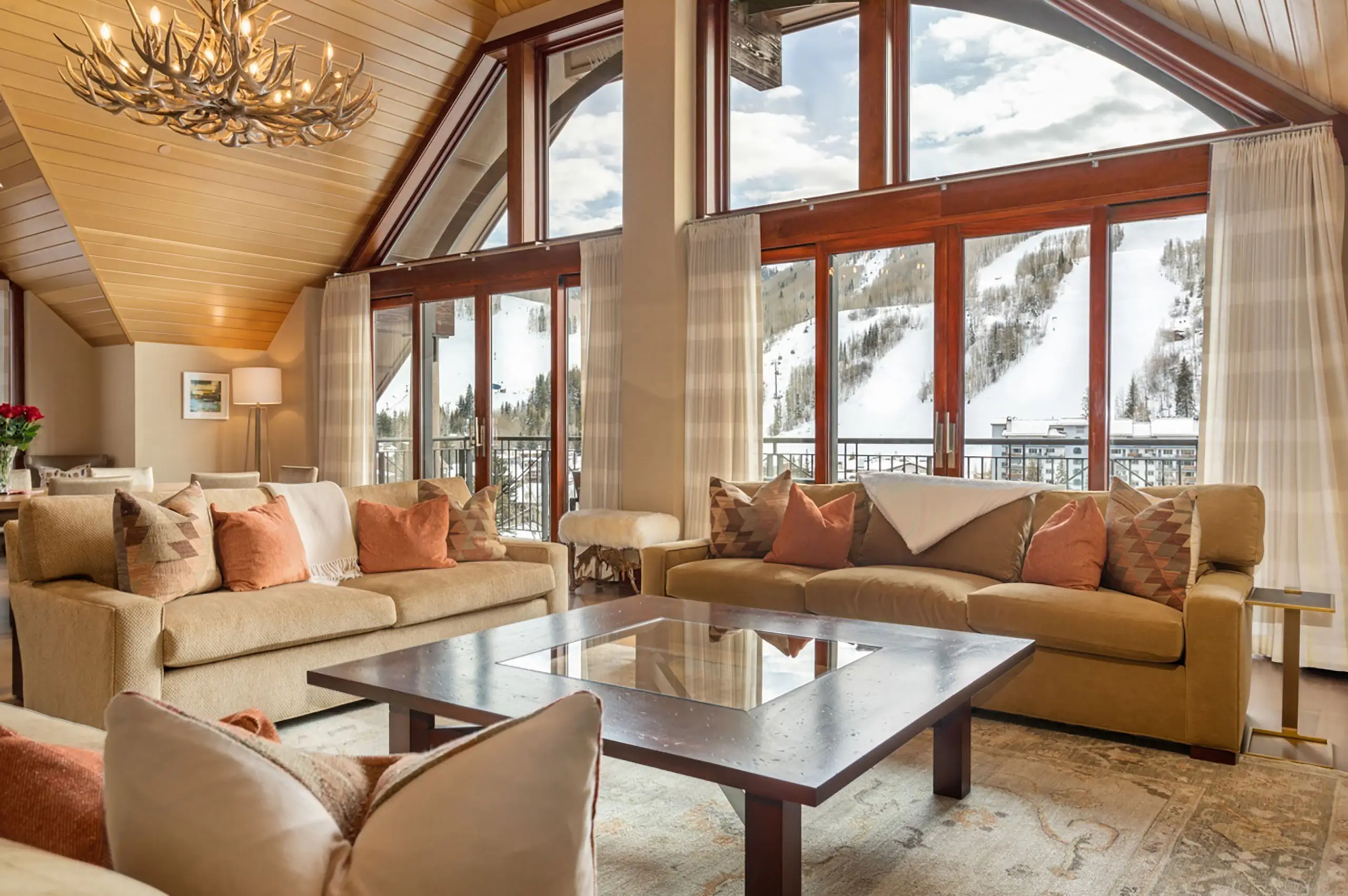 Luxury Penthouse Unparalleled Views & Comfort | Apartment in Canmore